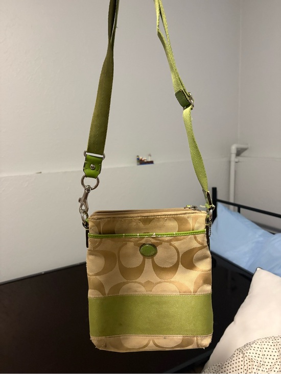 Handbags - Canvas Crossbody Bag in Green and Tan